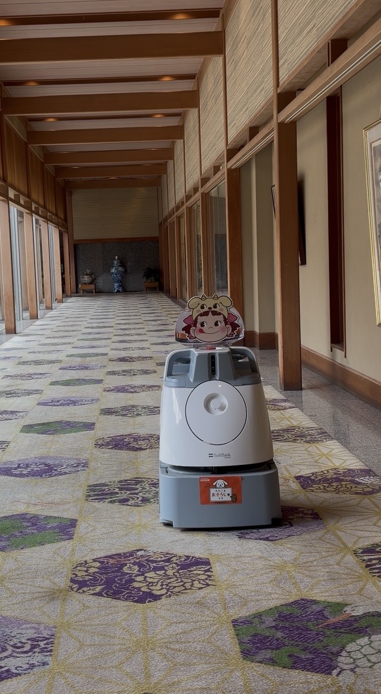 シルバーウイークの旅で見つけた　　　　　　　　　　　小さな働き者
